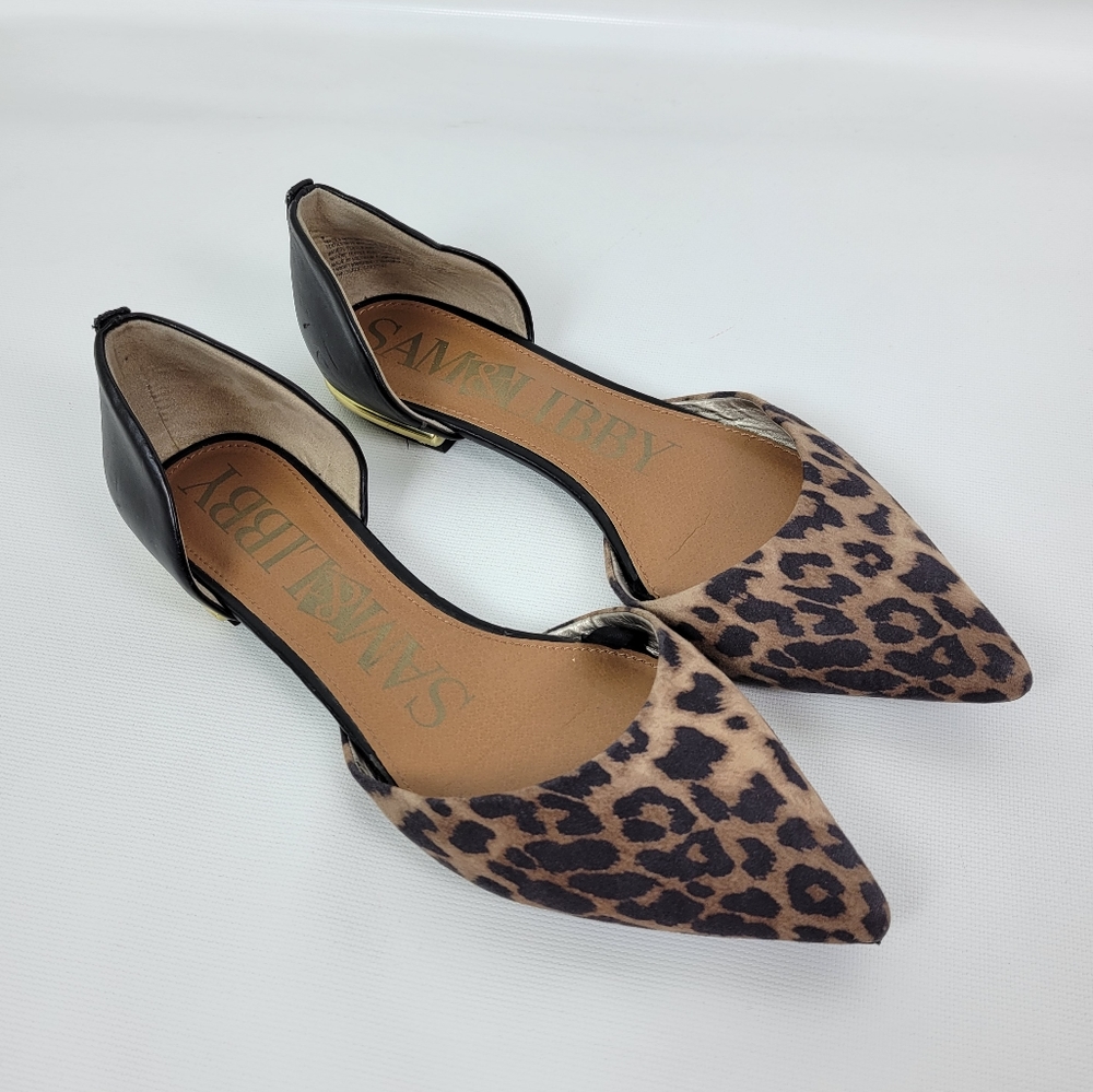 Sam & Libby Leopard Pointy Toe Flats Sz 8